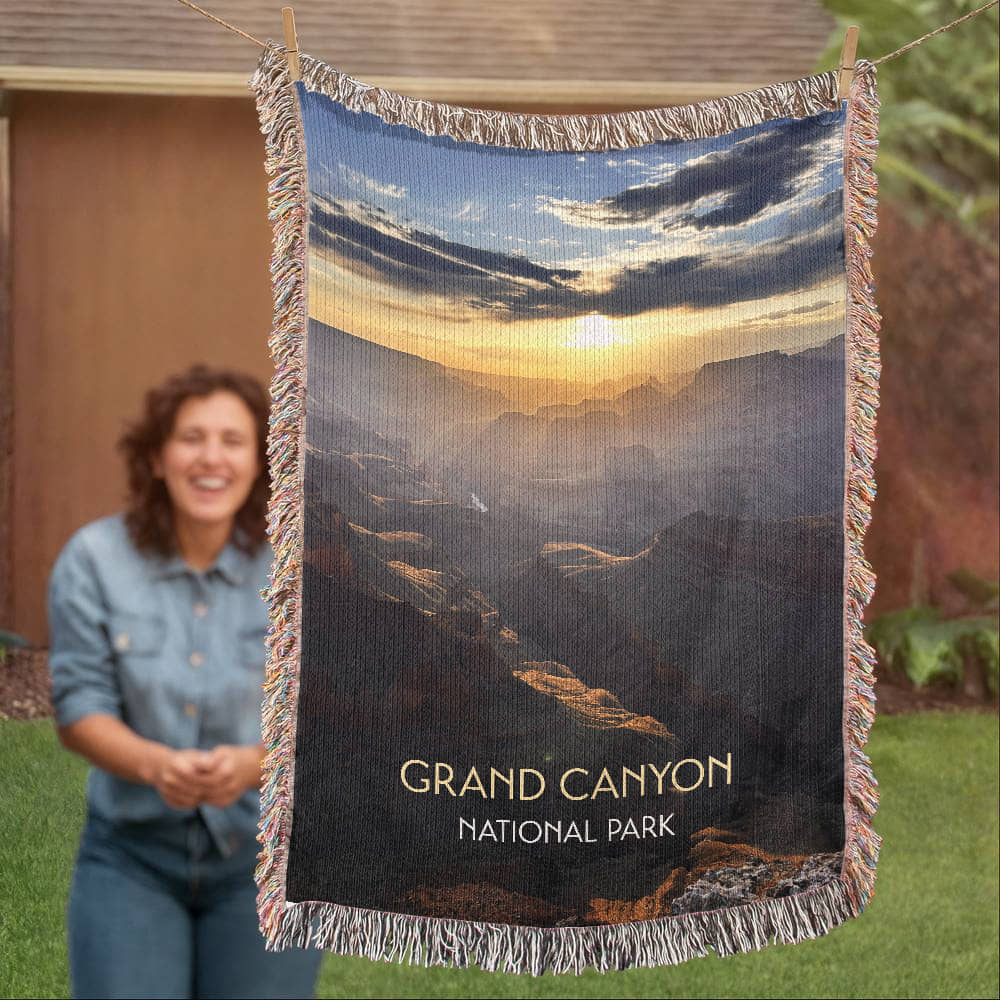 Grand Canyon Woven Blanket | Scenic Throw for Adventure and Nature Lovers