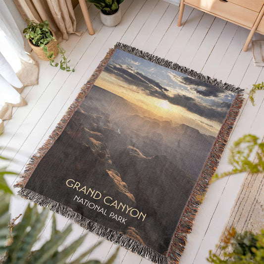 Grand Canyon Woven Blanket | Scenic Throw for Adventure and Nature Lovers