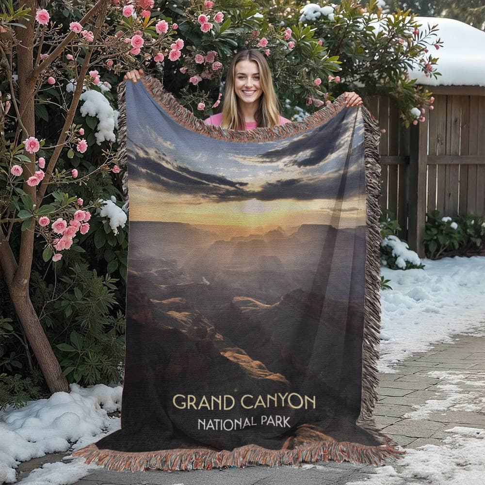 Grand Canyon Woven Blanket | Scenic Throw for Adventure and Nature Lovers