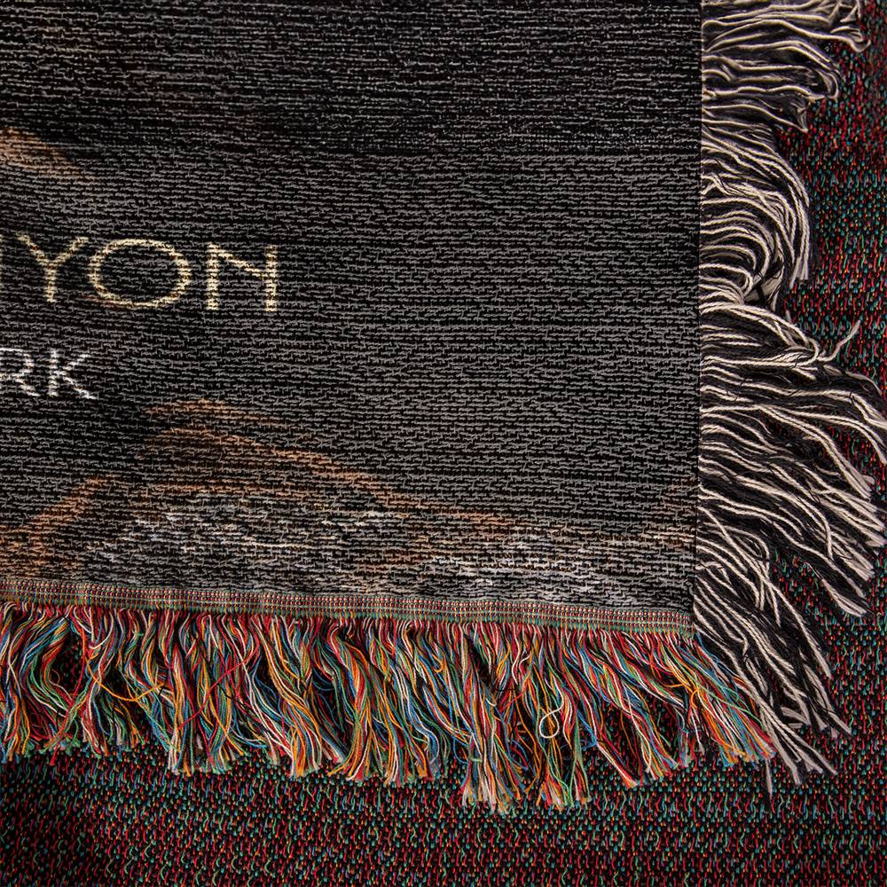 Grand Canyon Woven Blanket | Scenic Throw for Adventure and Nature Lovers