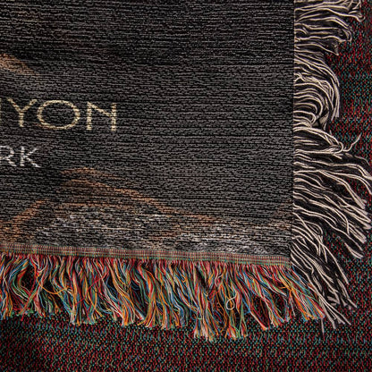 Grand Canyon Woven Blanket | Scenic Throw for Adventure and Nature Lovers